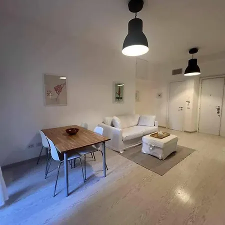 Appartamento Modern In Monteverde Roma